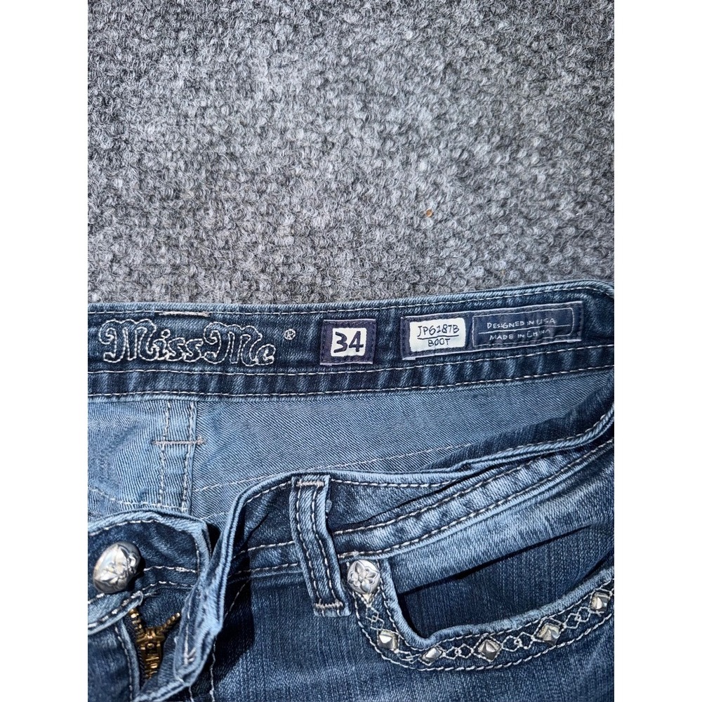 Miss Me JP6187B Boot Cut Womens Jeans Embroidered Cross and Rhinestones Size 34 - Picture 3 of 12